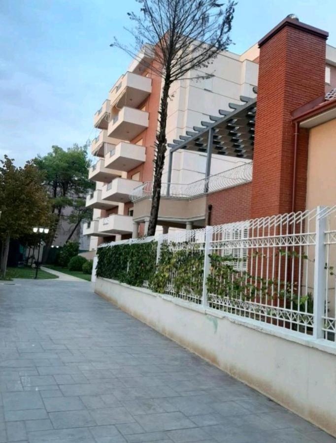 Apartamento Seaview Haven - Golem, Albania Golem  Exterior foto